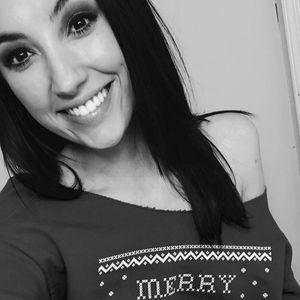 Meet your Posher, Tabitha